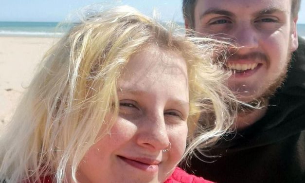 UK couple held in jail in Calais after migrant hid in car