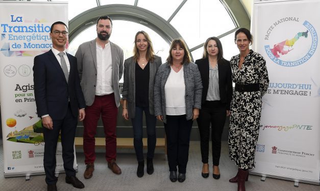 Minister thanks press for reporting energy transition
