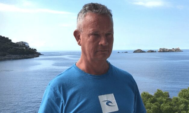 UK belatedly takes up case of stranded lawyer