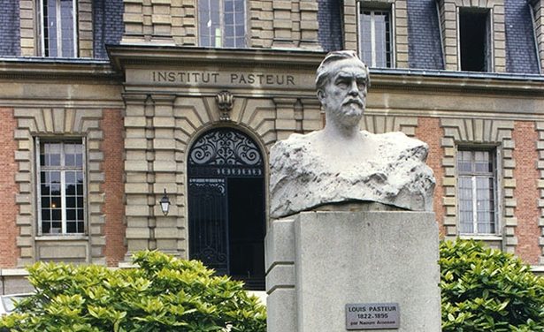 French vaccine hopes dashed as Pasteur abandons project