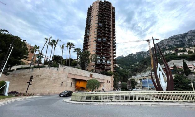 Investigation opens into child’s fatal balcony fall