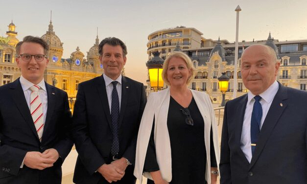 Guests celebrate accreditation of Ambassador and Consul General of Switzerland