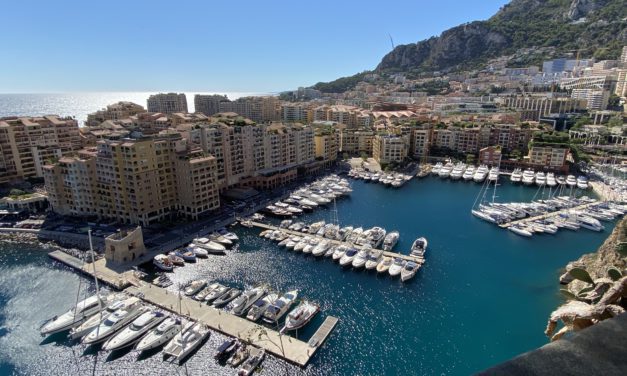 Boat sinks overnight in Fontvielle
