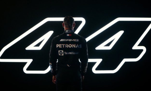 Lewis Hamilton will race in 2022