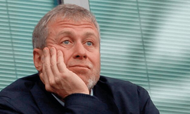 At last, UK blacklists Chelsea owner Abramovich