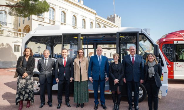 Prince Albert inaugurates new 100-percent green buses