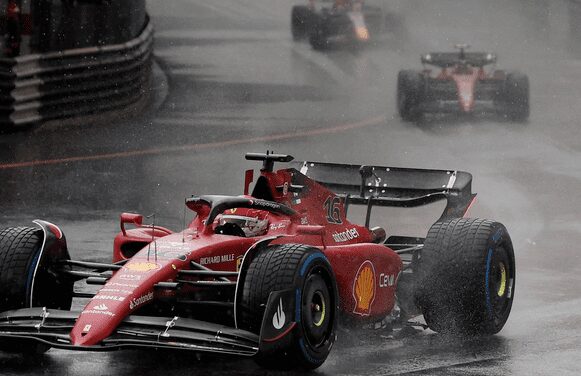 Outages delay Grand Prix and cancel Condamine lunch on Monday