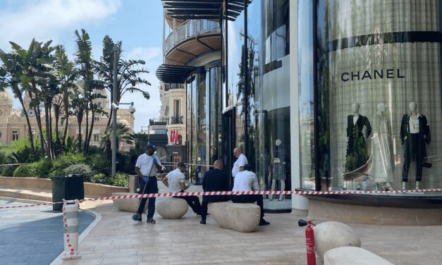 Chanel store closes after small fire
