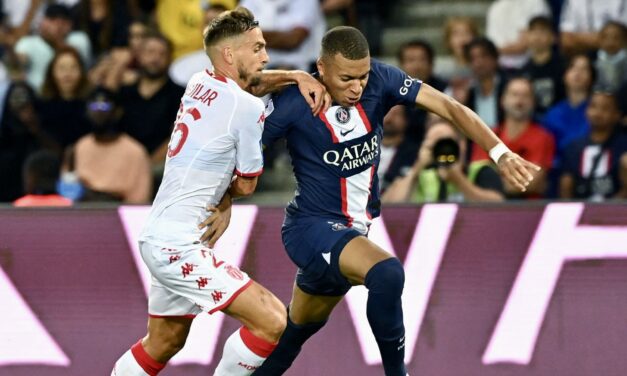 AS Monaco battle out a draw against Paris Saint-Germain