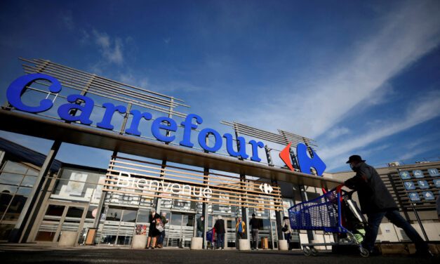 French retailer Carrefour to freeze prices on 100 products to tackle inflation