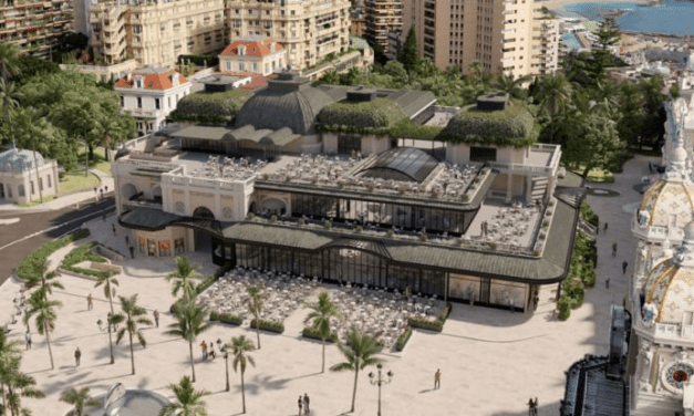 ’New’ Café de Paris put back three months
