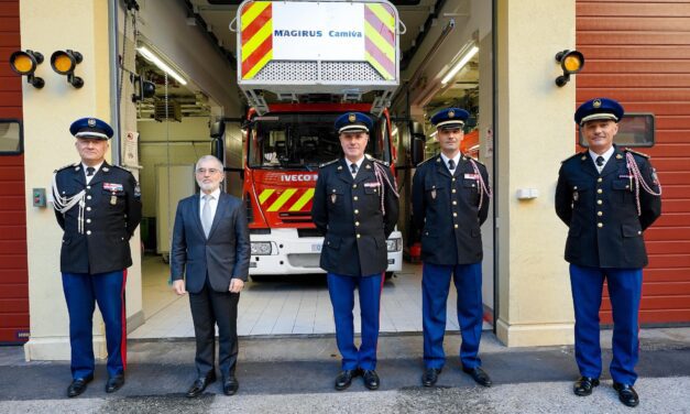 Change of command at La Condamine Rescue Centre