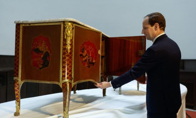 Marie Antoinette’s furniture up for auction in Paris