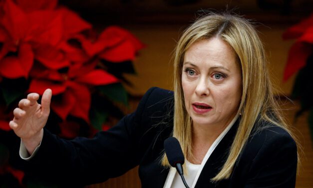 Italy moves to consolidate banking sector