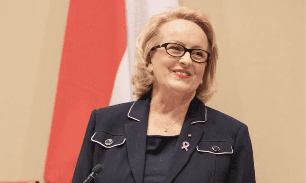 Landslide result for Boccone-Pagès and her Union