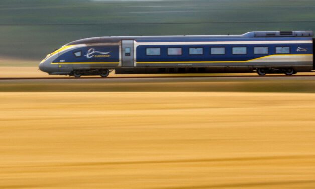 France plans to invest 100 billion euros in rail to cut carbon footprint