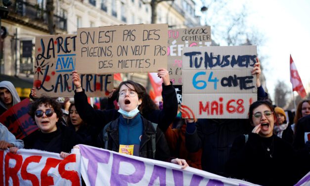 French PM bets there will be majority to pass pension reform
