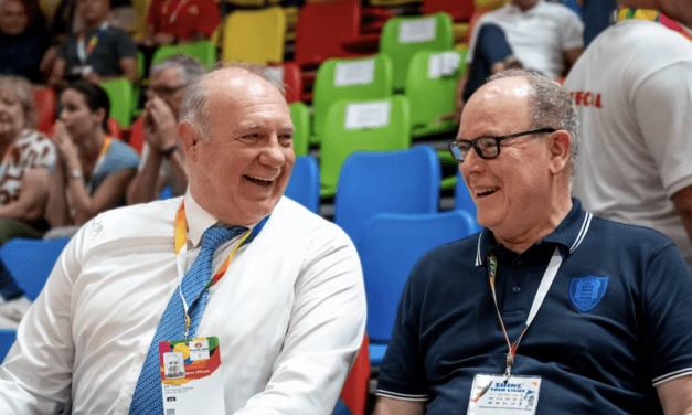 Prince on hand to applaud Monaco athletes