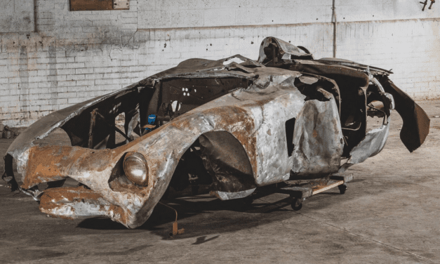 Scheunenfund" Ferrari braucht ein wenig TLC