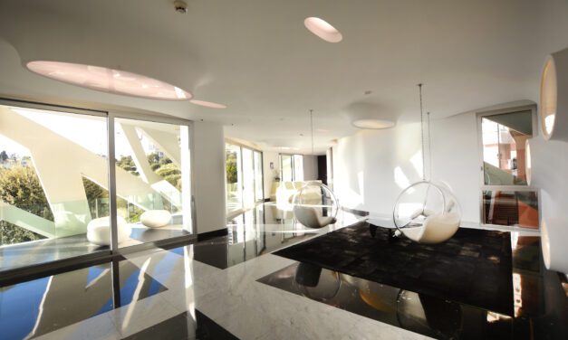 RENT : SIMONA – 268 SQM – €36.5K + €3.3k charges / MONTH