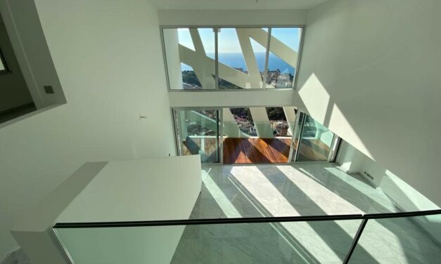 RENT : SIMONA – 268 SQM – €36.5K + €3.3k charges / MONTH