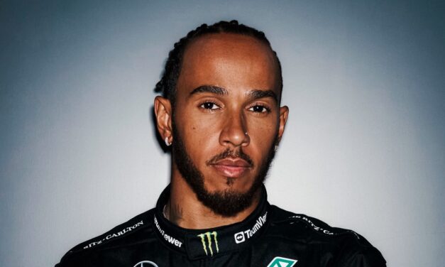 Lewis Hamilton set to join Ferrari in shock F1 move