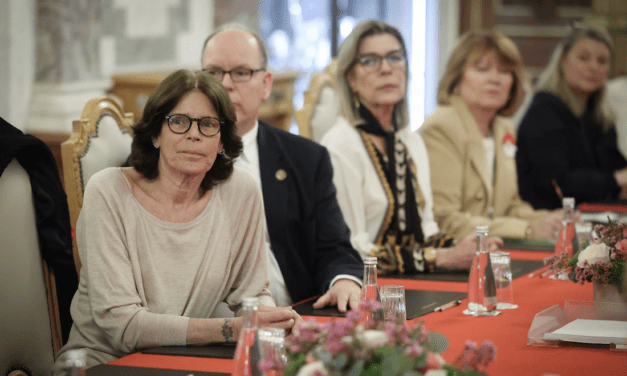 Final applause at close of Centenary of the Birth of Prince Rainier III