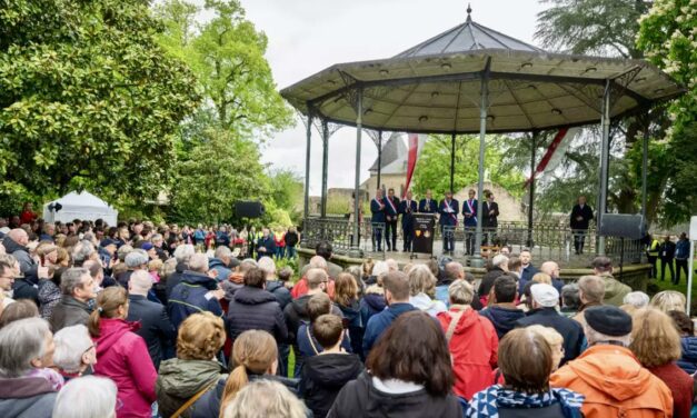 Prince Albert enjoys busy first visit to Mayenne
