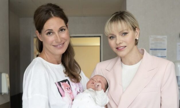HSH Princess Charlene visits new parents in CHPG maternity ward