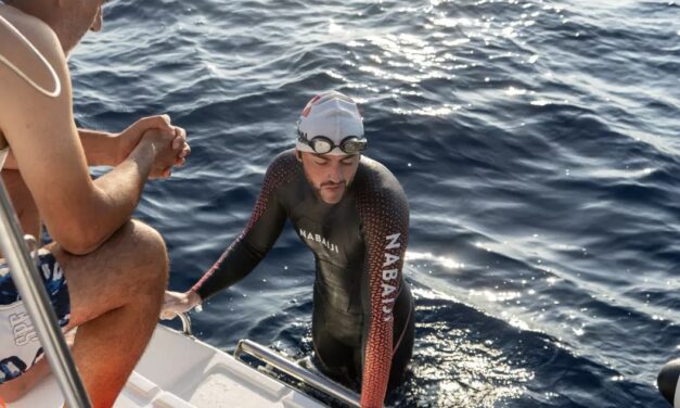 Currents and jellyfish force Noam Yaron to abandon historic Mediterranean swim