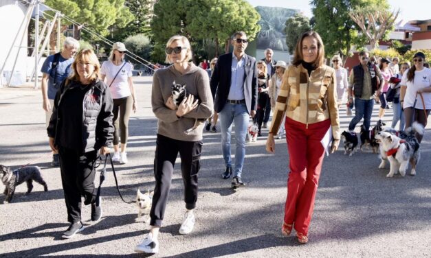 Princess Charlene and beloved chihuahua lead inaugural Rokéthon march
