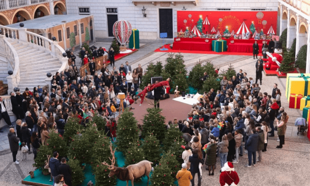 Monaco’s Princely family spreads holiday cheer to 700 children