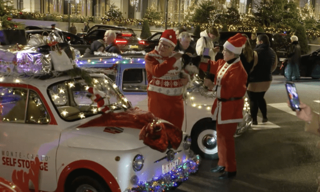 Fiat 500s light up Monaco streets in festive Christmas parade
