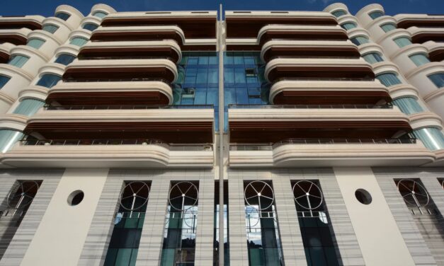 RENT: QUAI KENNEDY Duplex Penthouse – 424 SQM – €78K / MONTH