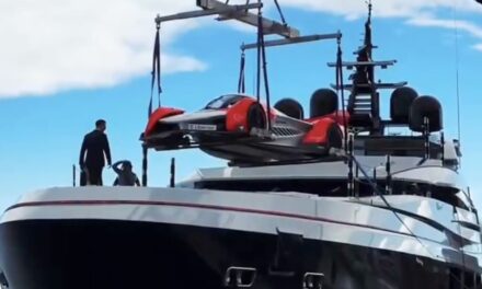 McLaren on a Megayacht: Monaco Grand Prix kicks off with 3.5 million euro supercar stunt