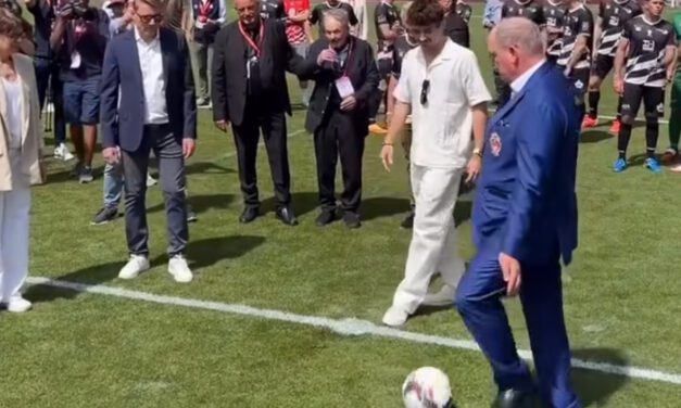 Racing Stars Football Cup brings legends, laughs and goals to Stade Louis-II