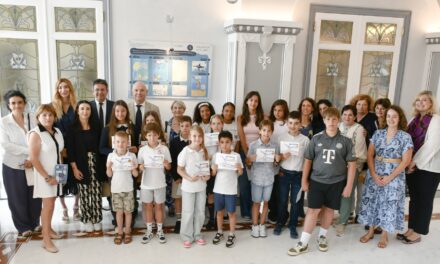 Monaco Town Hall hosts student-led “Act for the Ocean” exhibition for World Oceans Day