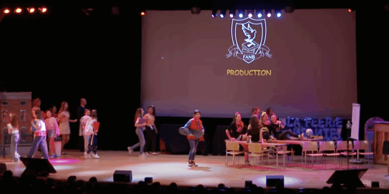 From school benches to the DeLorean is a nostalgic triumph by FANB students
