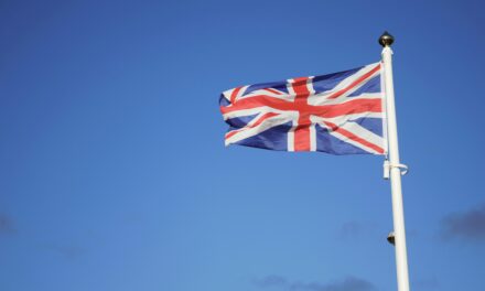 Record exodus of millionaires from UK as wealth migration accelerates