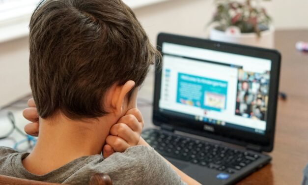 Parents step up as digital defenders in Monaco