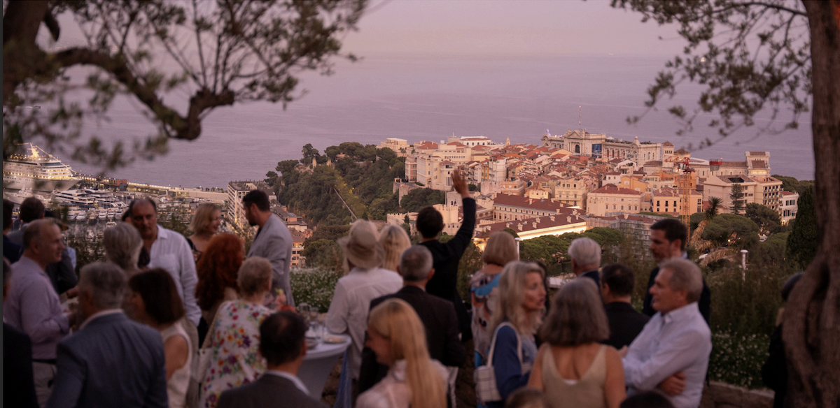 CREM initiates novel setting for cocktail reception