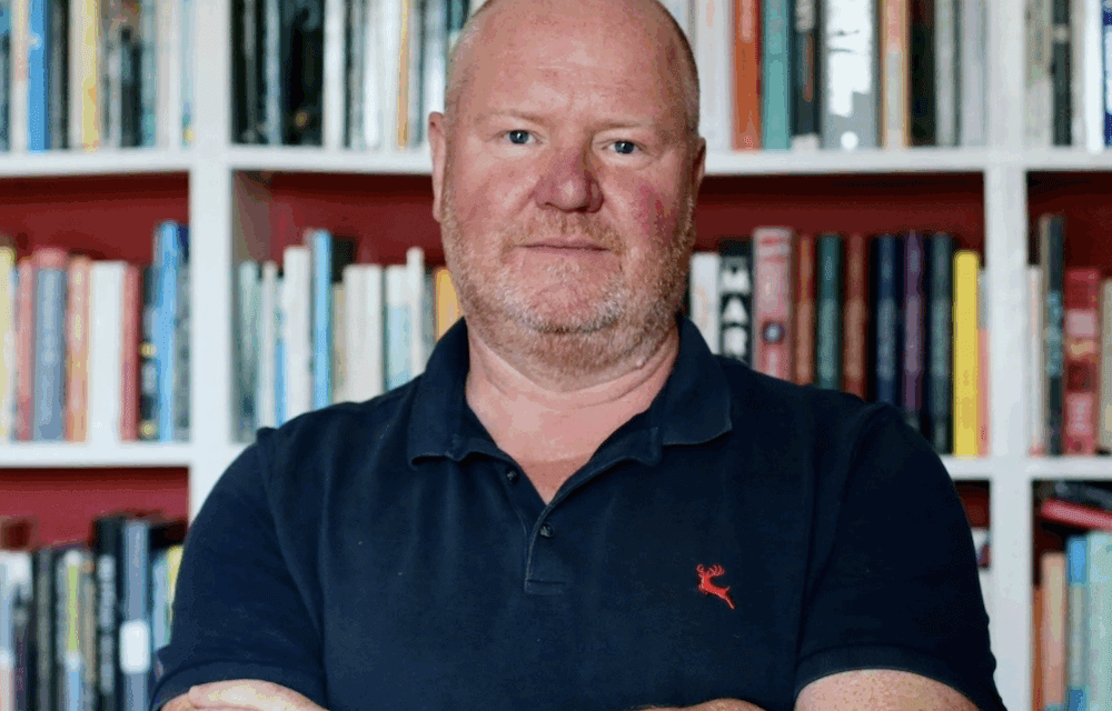 Full house for Irish editor and author