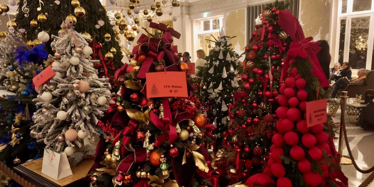 Christmas tree auction raises 102,000 euros to protect young people online in Monaco