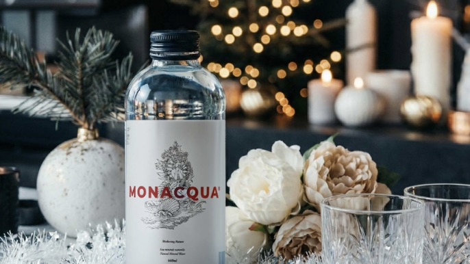 Monacqua makes a splash: €10,000 donation to Princess Charlene Foundation