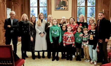 Monaco schoolchildren spread Christmas cheer to elderly residents
