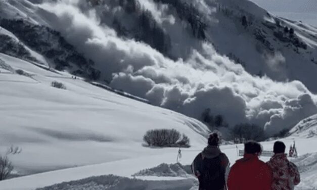 Two British skiers among three killed in Val d’Isère avalanche