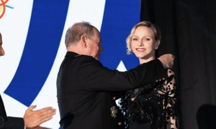 Princely couple honoured at Monaco military sports gala