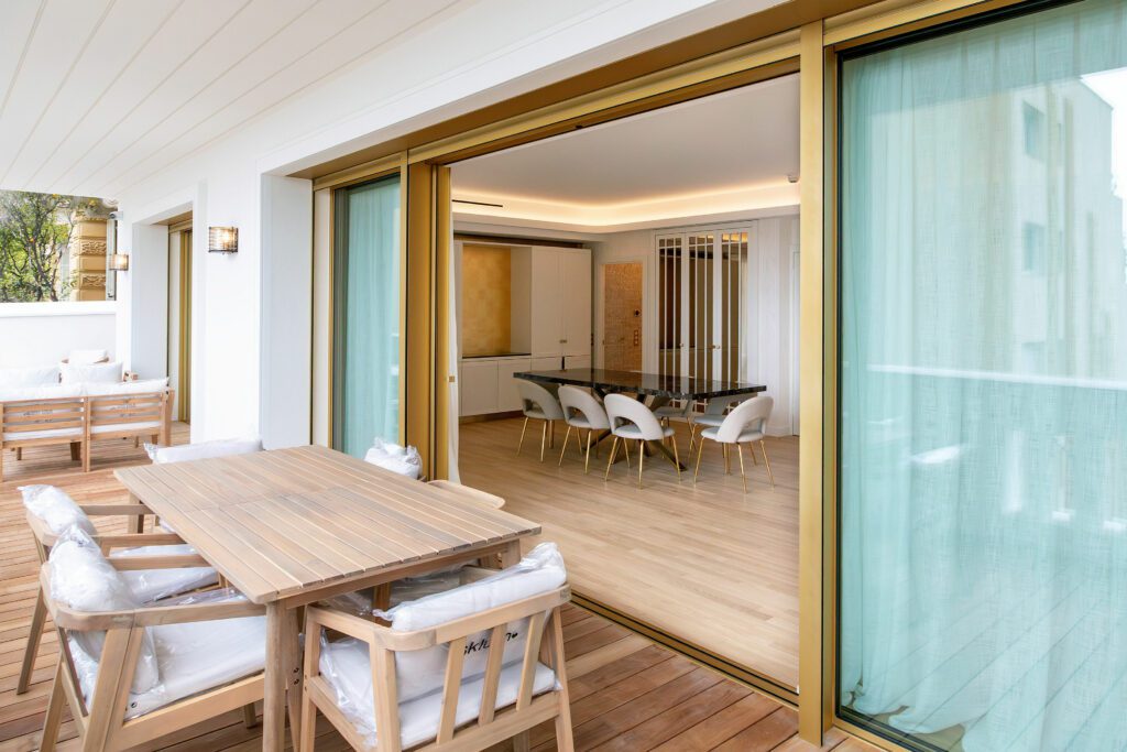 Rent – Pavillon Maurice – 335.3 sqm – € 37k /month