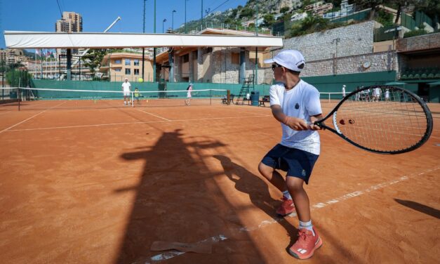 Monte-Carlo Country Club offers summer tennis camps for young players
