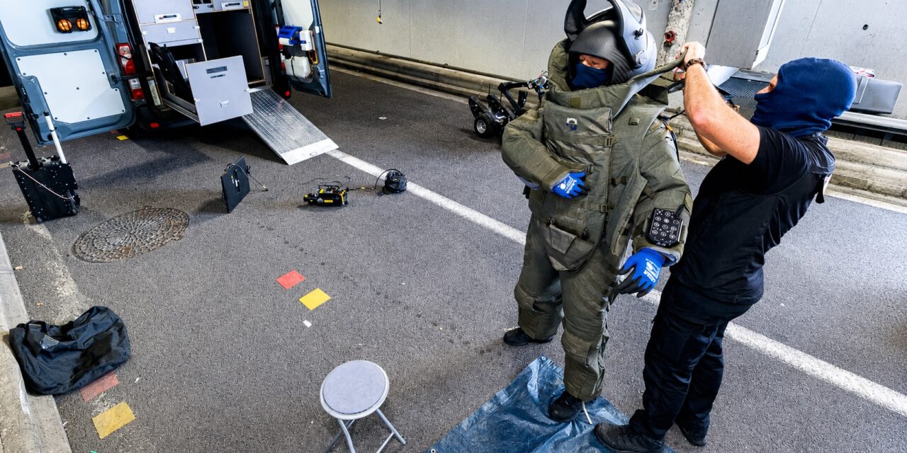 Bomb disposal experts train for danger